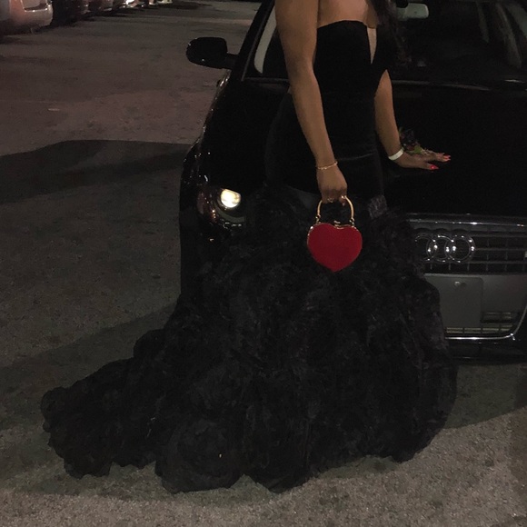 Prom Dess - Picture 2 of 4